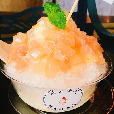 220V Voltage Portable Ice Machine with 26kg Capacity and Crystal Shaved Ice Design