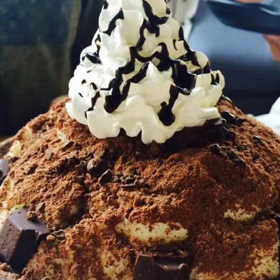 Housing Material Other LZ-520 220kg 24hrs Bingsu Milk Snow Ice Machine for Coffee Shop